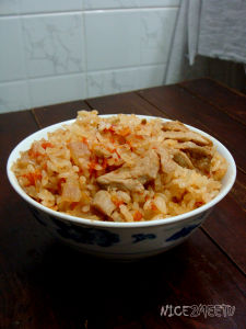 番茄裡脊肉燜飯 番茄裡脊肉燜飯