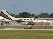 賽斯納-421型飛機