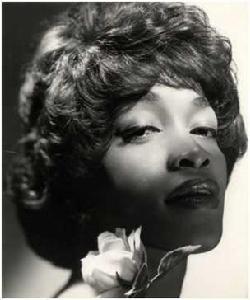 賽琳娜·瓊斯 賽琳娜·瓊斯