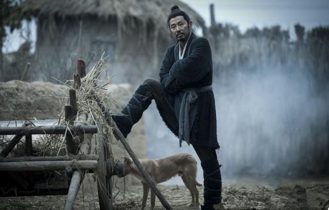 這兩人為何一個統一全國,一個苟延殘喘?諸葛亮兒子結局說明問題