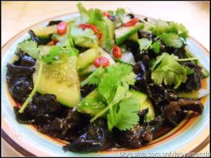 枸杞黃瓜拌雙耳 枸杞黃瓜拌雙耳