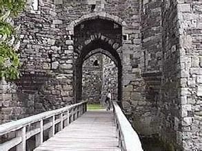 圭內斯愛德華一世時期的城堡與城牆