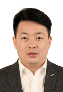 王員[青年企業家]