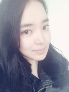 官布英娜 官布英娜