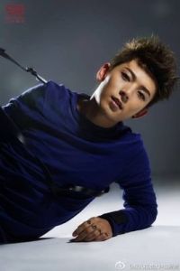 沒了你,我把哭當成了笑 沒了你,我把哭當成了笑