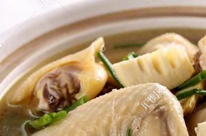 冬筍燉雞 冬筍燉雞