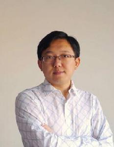 劉岩[武漢大學經濟與管理學院金融系任助理教授]