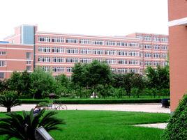 成都東星航空旅遊專修學院青羊校區