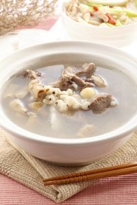 糙米排骨湯 糙米排骨湯