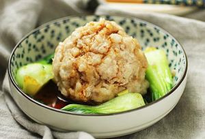 自製清蒸獅子頭 自製清蒸獅子頭