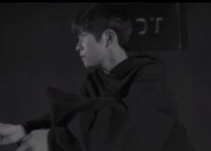 易烊千璽《SEATTLE》