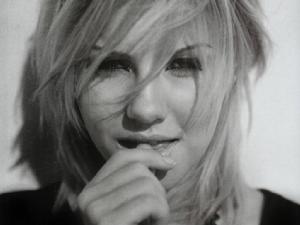 艾麗莎·庫伯特 艾麗莎·庫伯特