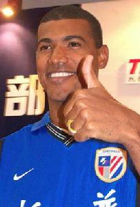 巴亞諾[1970年3月14日生足球運動員]