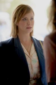 黑暗之地[法國2015年吉勒·巴蓋特-布赫內導演電影]