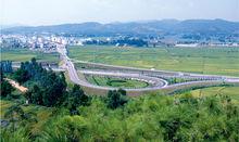 南華縣境內的楚大高速