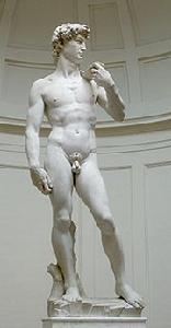 米開朗琪羅的《大衛像》是文藝復興時期的代表作品