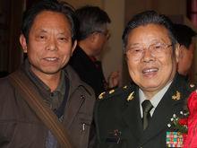 郝冰川和著名書法家李鐸在一起