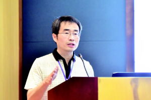 張國濤[中國傳媒大學研究員]