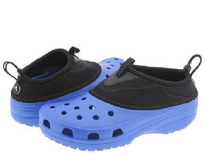 Crocs 鞋