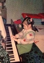 劉宇珽早年照片