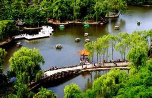 長春北湖公園 長春北湖公園