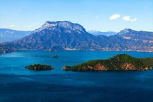 瀘沽湖女神洞索道