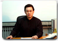 匯才中學校長 侯昱