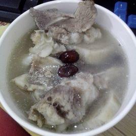 粉葛黑豆豬骨湯 粉葛黑豆豬骨湯