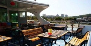 三亞豪華遊艇出海觀光垂釣 三亞豪華遊艇出海觀光垂釣