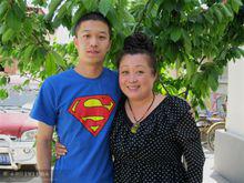 田野和明星張海燕