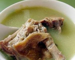 清燉鴿子湯 清燉鴿子湯