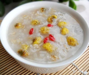 菊花冰糖粥 菊花冰糖粥