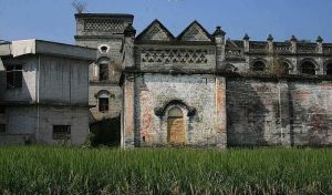 圖為馬曉軍故居右炮樓