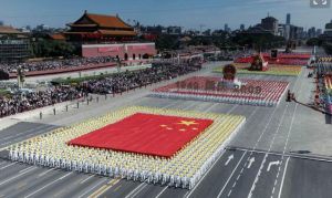 亮陣——共和國大閱兵：揭開大閱兵背後的神秘面紗