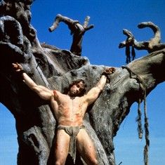 野蠻人柯南劇照