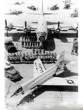 美國的X-2火箭飛到了38500米的高空