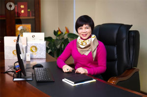 千妃燕品牌董事長：鄧美琴