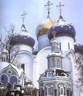俄羅斯三位一體武備修道院及其教堂
