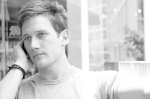 美國男子 魯智焰