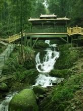 獅子峰[江西省南昌市梅嶺太平鎮獅子峰]