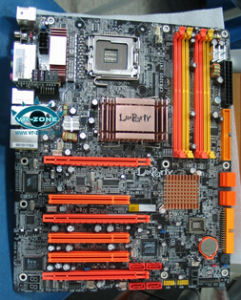 DFI LANPARTY UT ICFX3200-T2R/G DFI LANPARTY UT ICFX3200-T2R/G