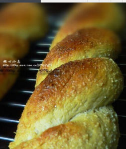 杏仁花生醬麵包 杏仁花生醬麵包