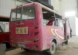 車堅強[汶川地震中最牛客車]