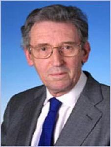 吉爾福德·豪威爾勳爵