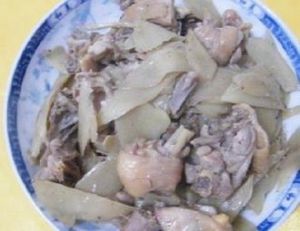子姜梅子燜雞翼 子姜梅子燜雞翼