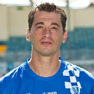 阿德南·庫斯托維奇 阿德南·庫斯托維奇