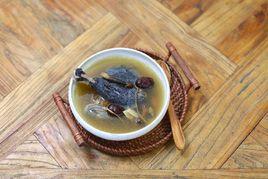 花膠烏雞湯 花膠烏雞湯