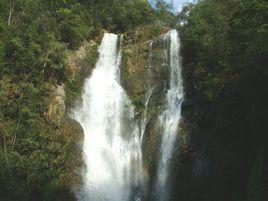 六鵝洞瀑布 六鵝洞瀑布