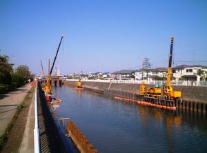 靜壓植樁機 靜壓植樁機