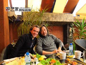 彼特.維利科夫與中國藝術家董小莊